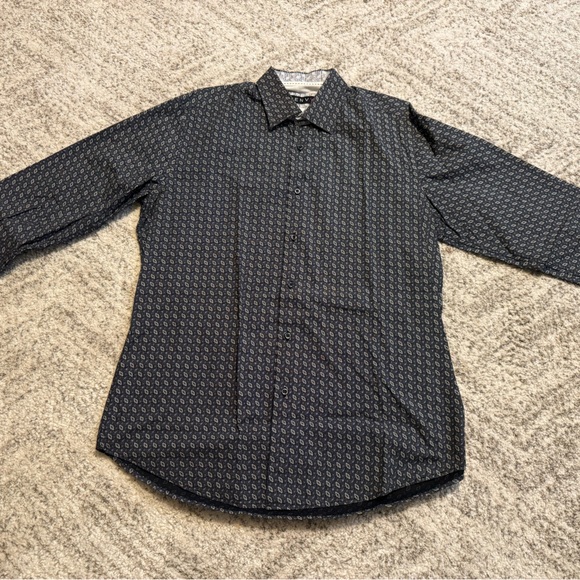ENVY Men’s Large Black and White Dress Shirt - Picture 7 of 9